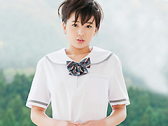 芸能人 あいださくら 18歳と7ヶ月で失禁