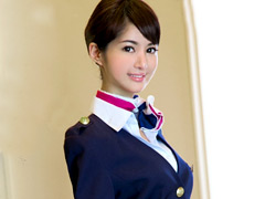 別顔キャビンアテンダント 麻生希
